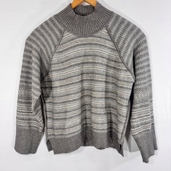 Cyrus Pullover Women Sz XL Gray Striped Mock Neck Long Sleeve Sweater Knit Top - Picture 1 of 11